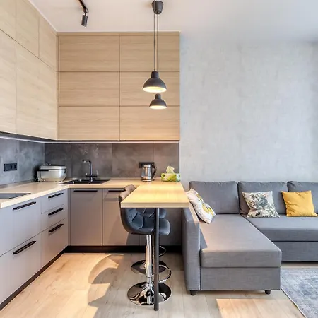Designer Apartment, Warm, Spacious In *
